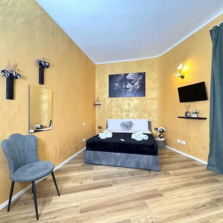 Διαμέρισμα Royal House - Parcheggio Gratuito E Wi-fi *