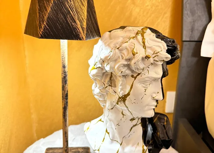 Royal House - Parcheggio Gratuito E Wi-fi Daire Bolonya