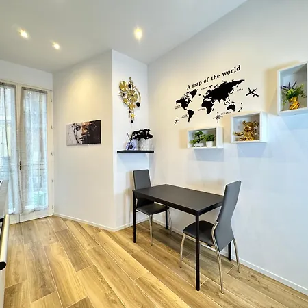 Apartament Royal House - Parcheggio Gratuito E Wi-fi Bolonia