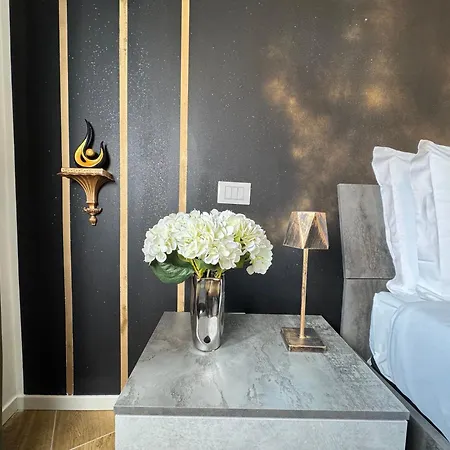 Apartament Royal House - Parcheggio Gratuito E Wi-fi