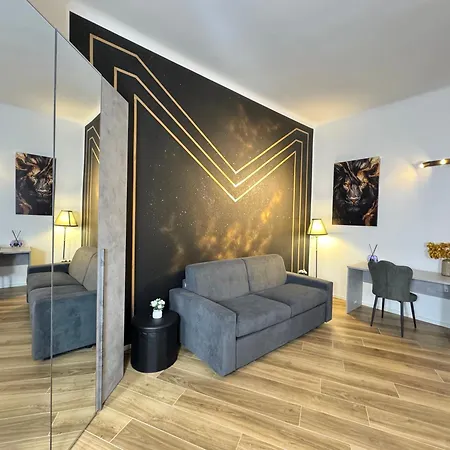 Royal House - Parcheggio Gratuito E Wi-fi Bolonia