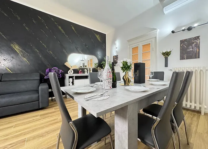 Royal House - Parcheggio Gratuito E Wi-fi *