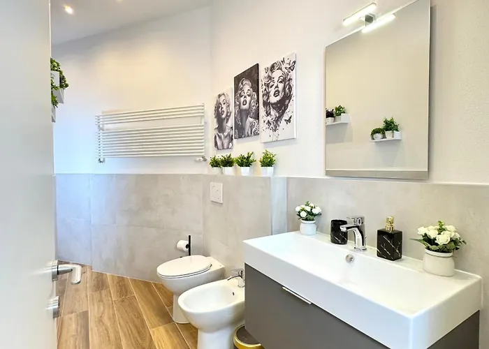 Apartment Royal House - Parcheggio Gratuito E Wi-fi *