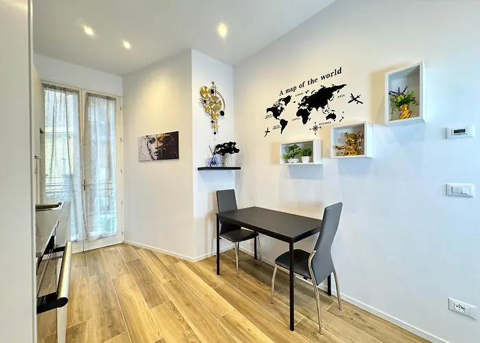 Daire Royal House - Parcheggio Gratuito E Wi-fi Bolonya