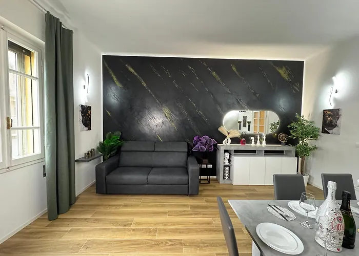 Daire Royal House - Parcheggio Gratuito E Wi-fi Bolonya