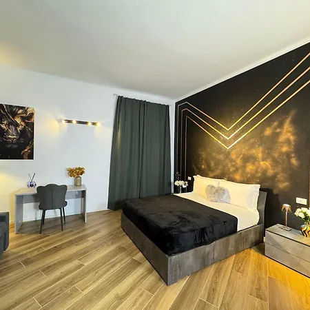 Royal House - Parcheggio Gratuito E Wi-fi