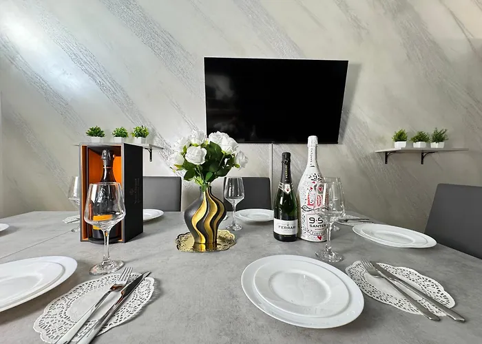 Royal House - Parcheggio Gratuito E Wi-fi Appartement Bologne