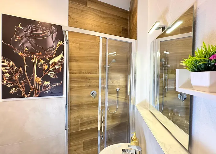 Royal House - Parcheggio Gratuito E Wi-fi