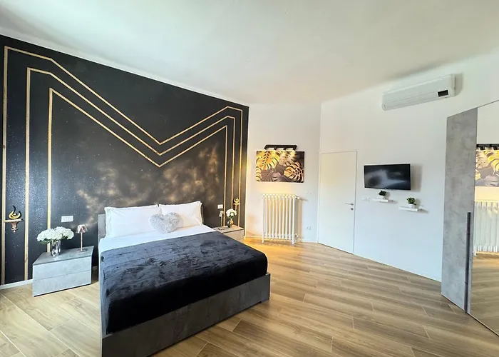Royal House - Parcheggio Gratuito E Wi-fi Appartement *