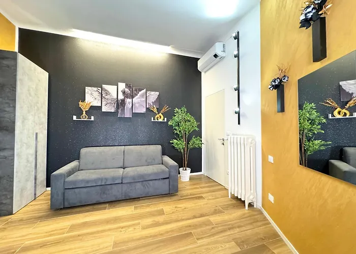 Royal House - Parcheggio Gratuito E Wi-fi Appartement